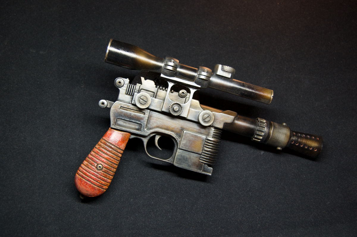 DL-44 Pistola bláster pesada de Han Solo